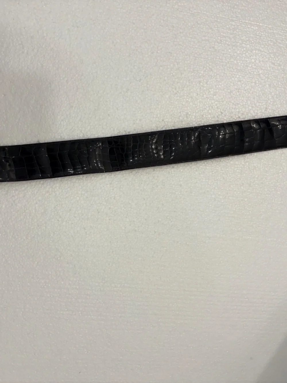 Saks Fifth Avenue Black Patent Leather Embossed Belt with Goldtone Buckle; Small